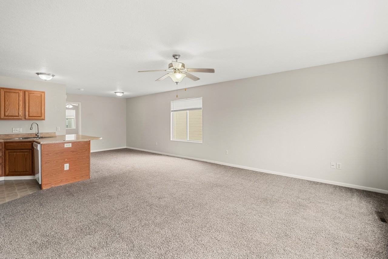 3913 Marigold Dr #1 - Photo 5 of 22