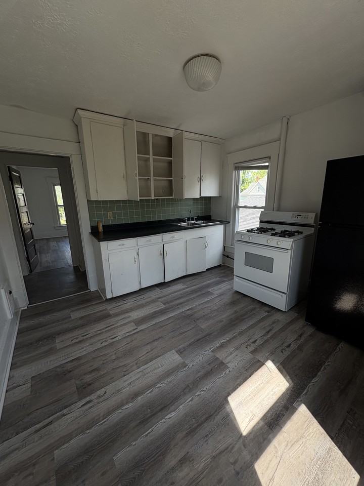 612 Fulton Rd Nw #2 - Photo 3 of 6