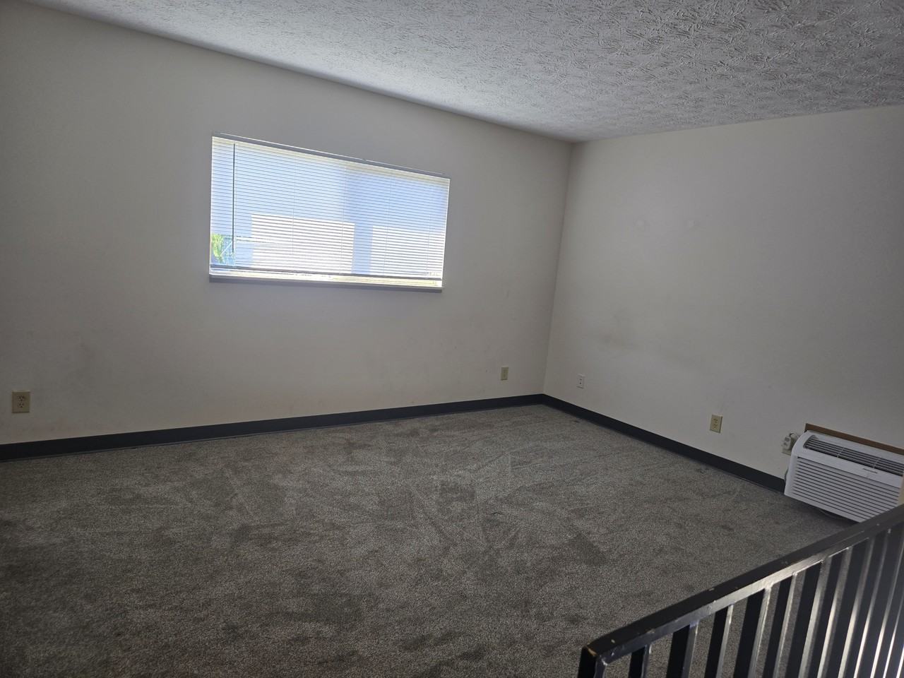 2 Meadows DriveApt A #2A - Photo 3 of 5