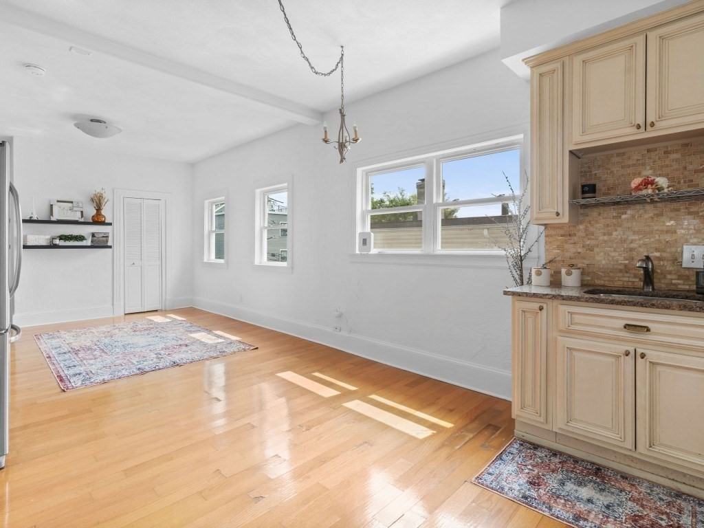 58 Oliver St #2 - Photo 5 of 19