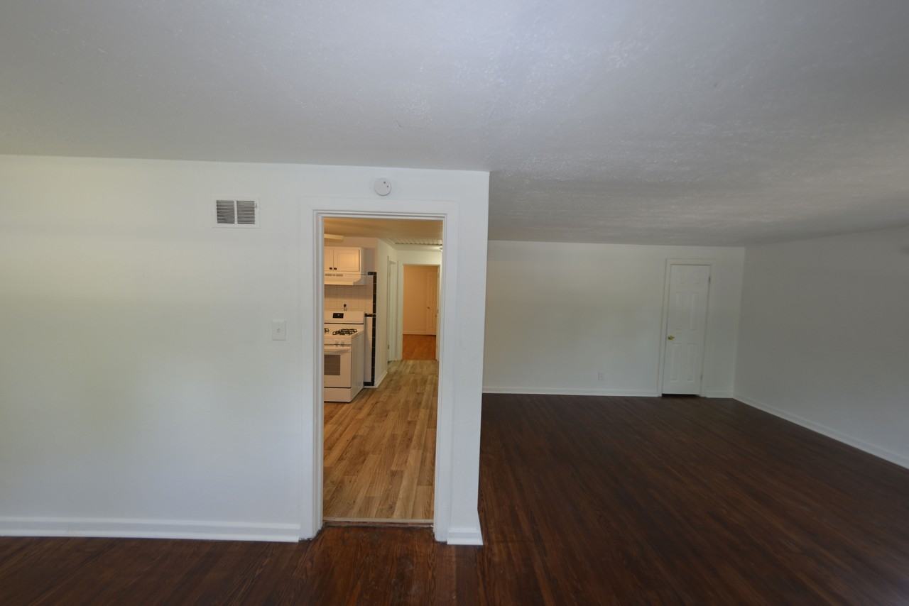 1275 N Florissant Rd #1 - Photo 4 of 21