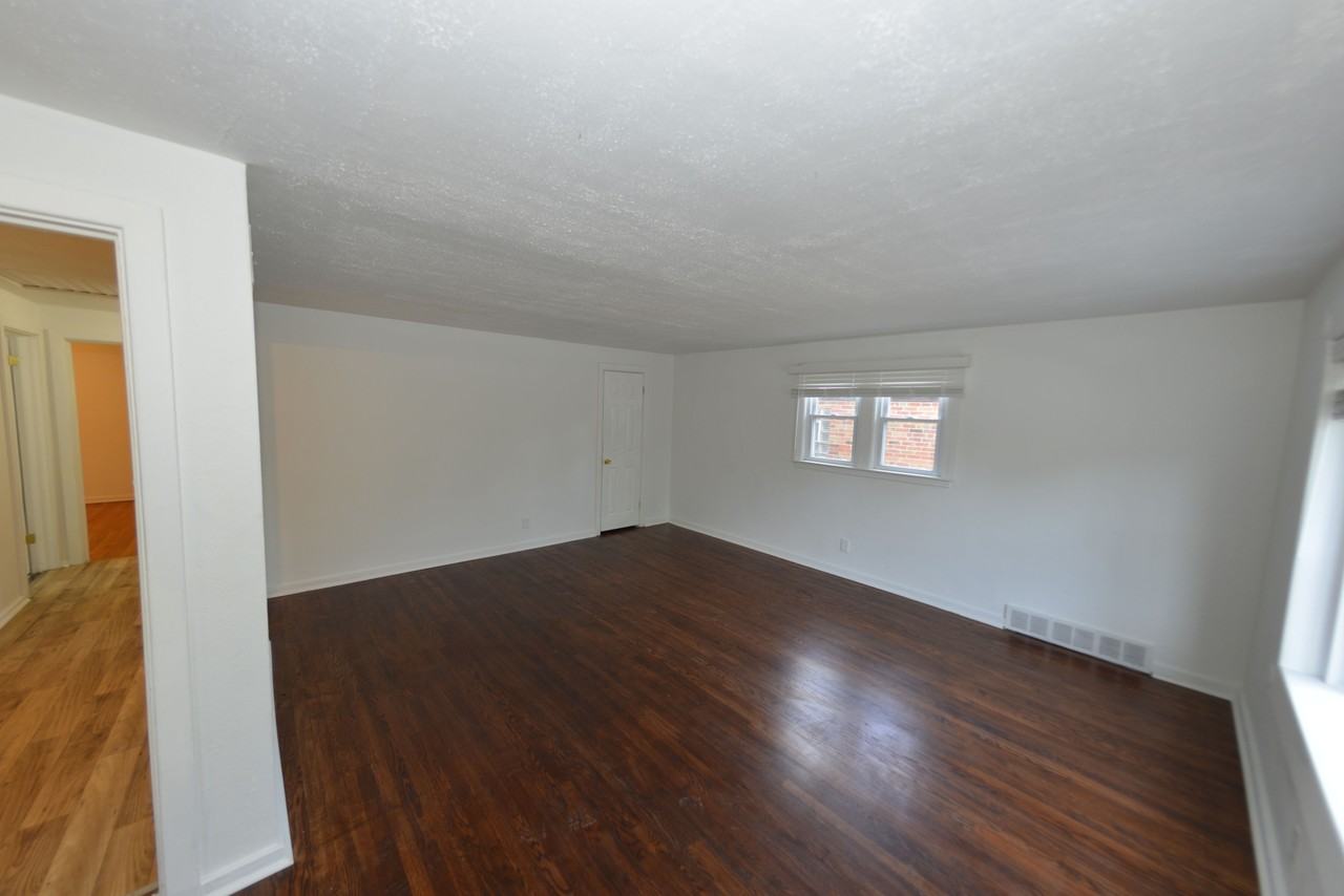 1275 N Florissant Rd #1 - Photo 5 of 21