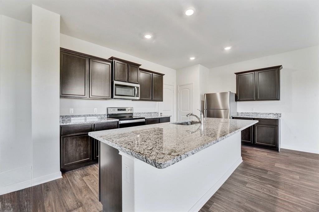 16412 Farmhouse Ln #1 - Photo 4 of 19