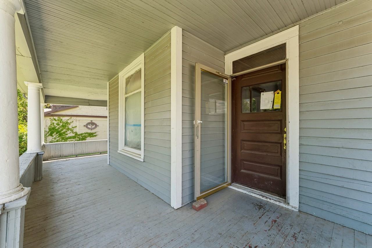 3814 S 24th St #2 - Photo 5 of 26