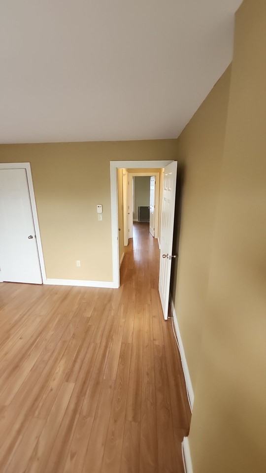 1924 Campbells Rd #4 - Photo 5 of 9