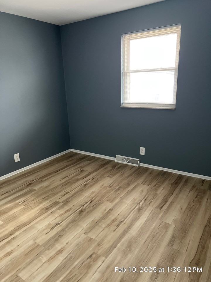 2201 Gaebler Ave #A - Photo 6 of 11