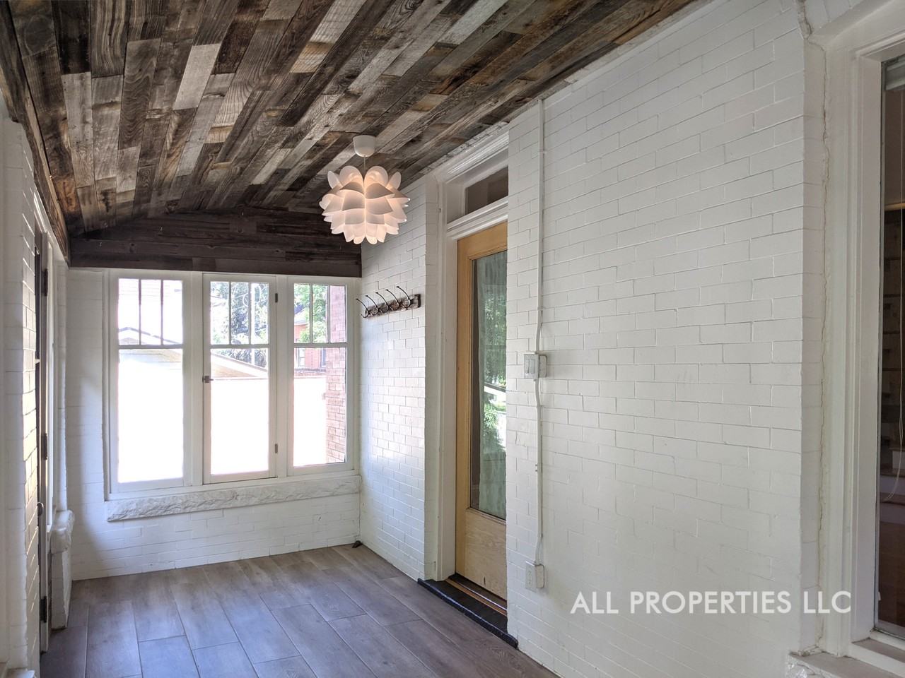 2933 W 33rd Ave #1 - Photo 7 of 50