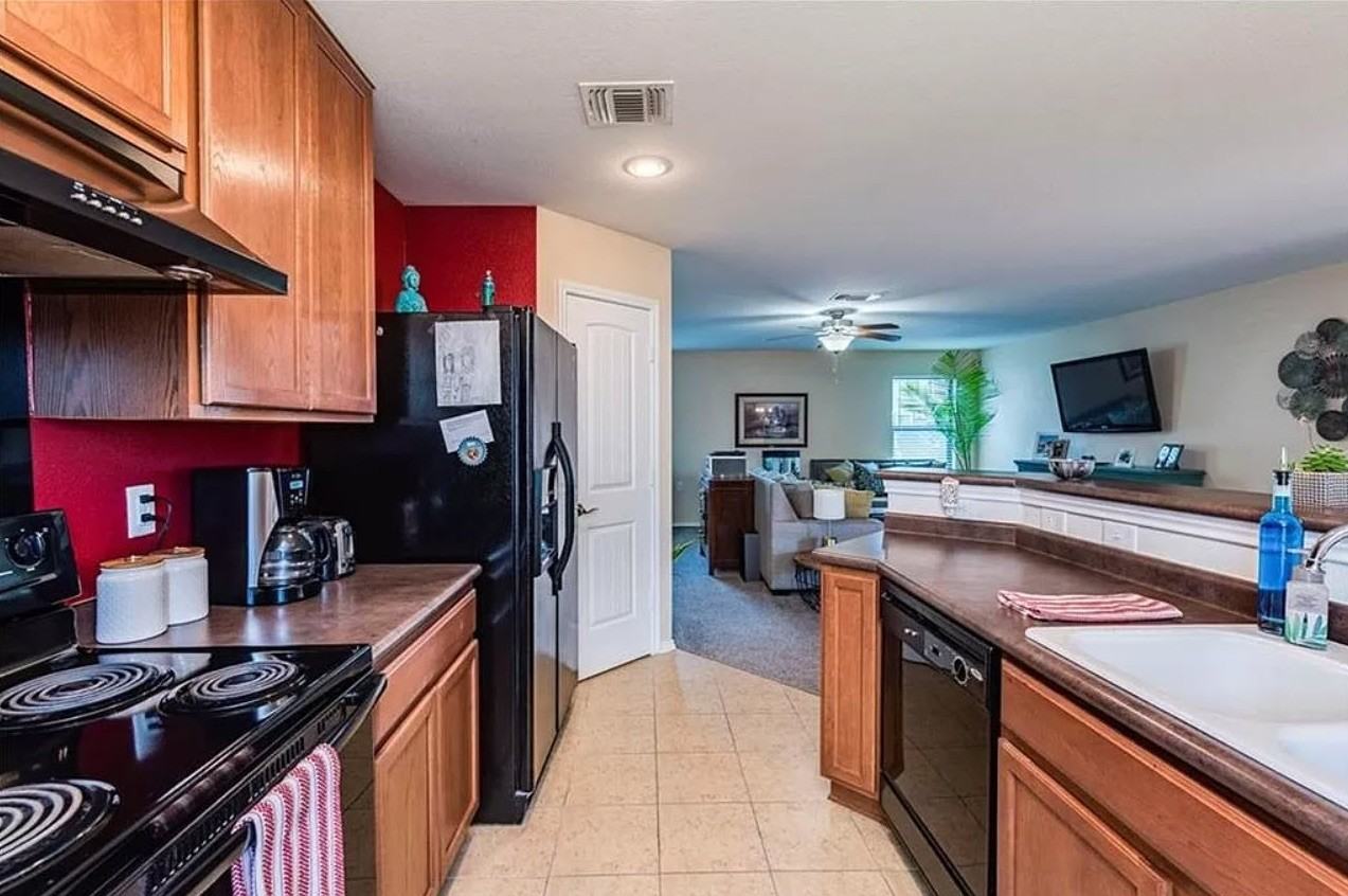 8808 Stambourne St #1 - Photo 6 of 12