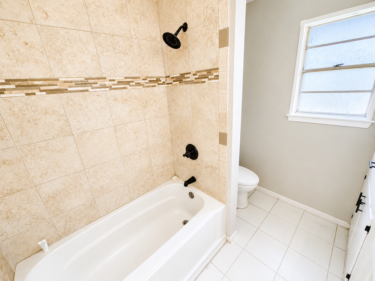 3225 Southland Blvd #1 - Photo 7 of 11