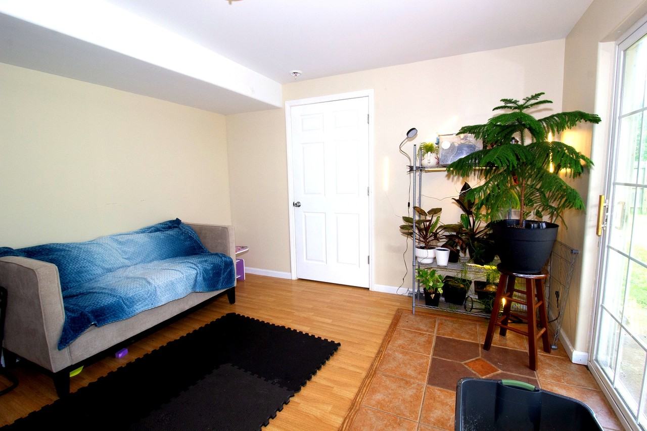 108 La Vista Dr #1 - Photo 6 of 10