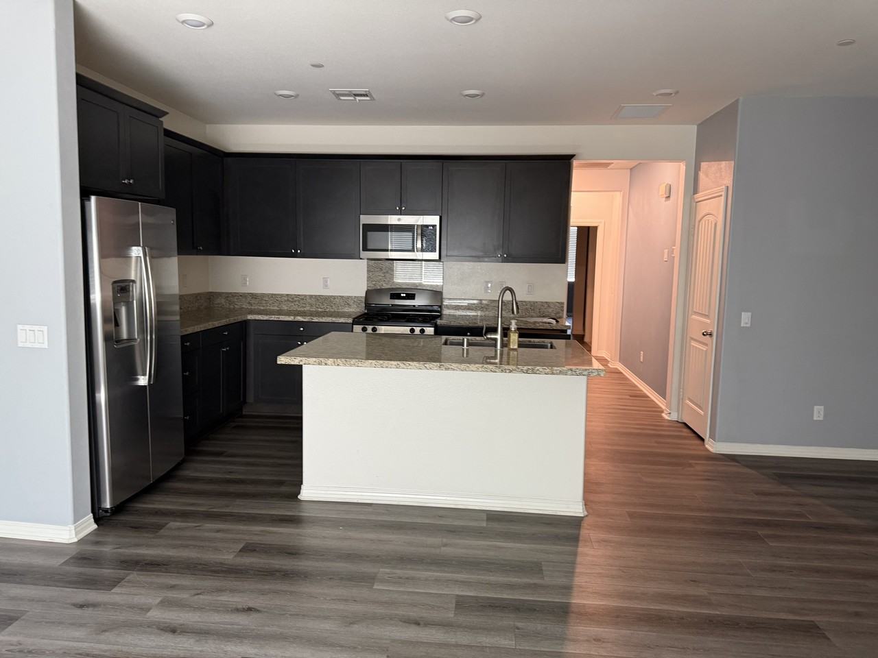 16502 Casa Grande Ave - Photo 4 of 20