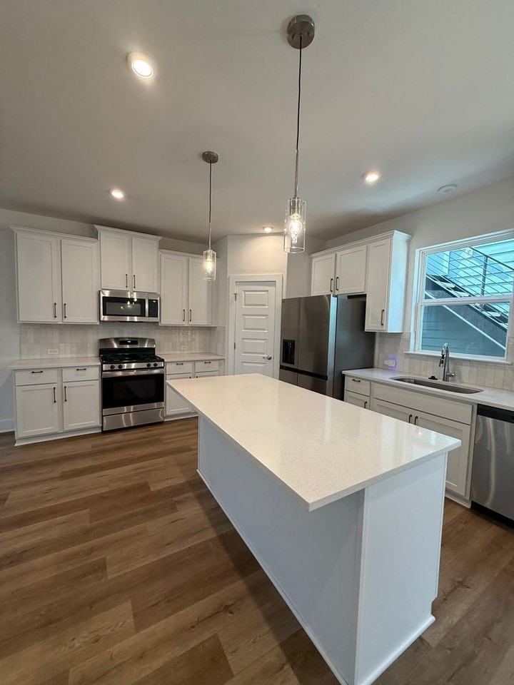 6414 Cowman Way - Photo 3 of 50