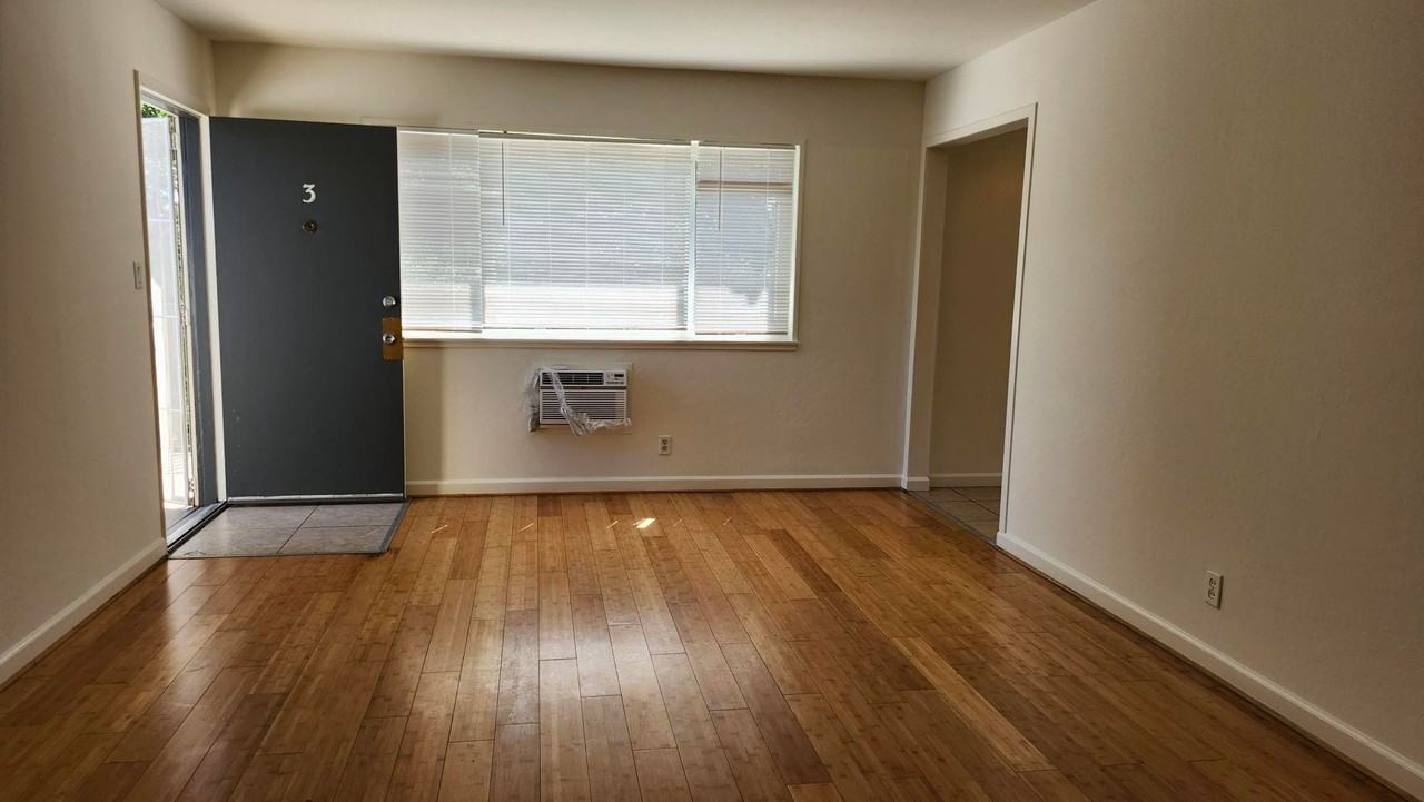 2785 Joseph Ave #3 - Photo 7 of 18