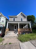 featured image of 218 W Burgess St