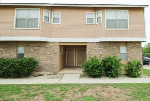 945 Schertz Pkwy #4 - Photo 1 of 1