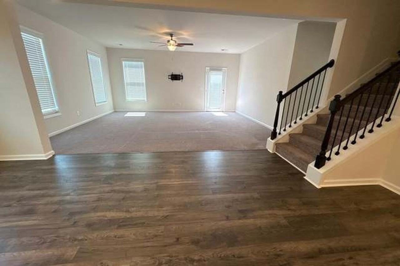 151 Falls Ridge Ln - Photo 3 of 6
