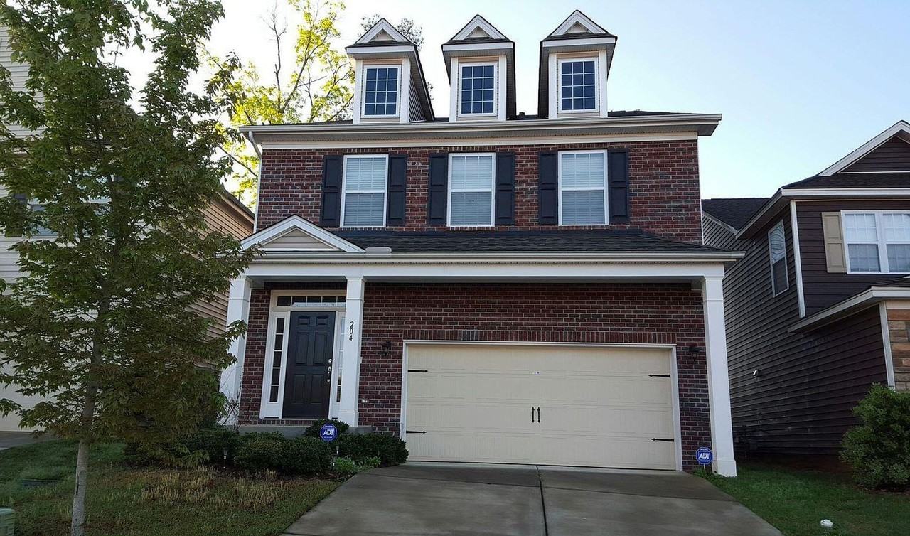 204 Ashmore Ln - Photo 2 of 2