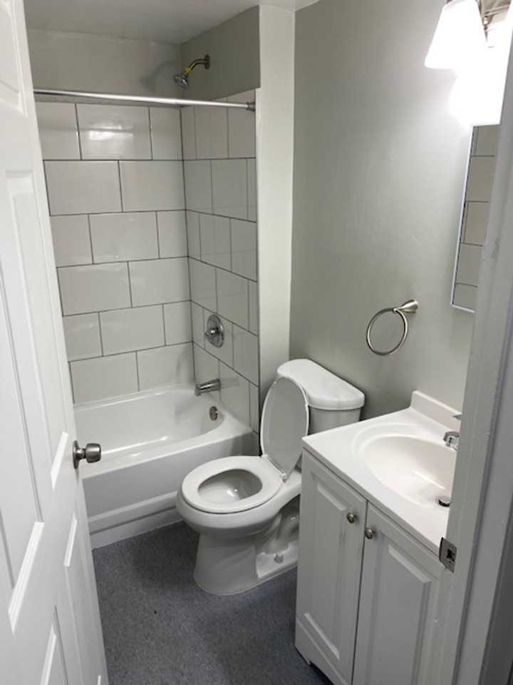 2023 4th St NE Apartments - Photo 4 of 6