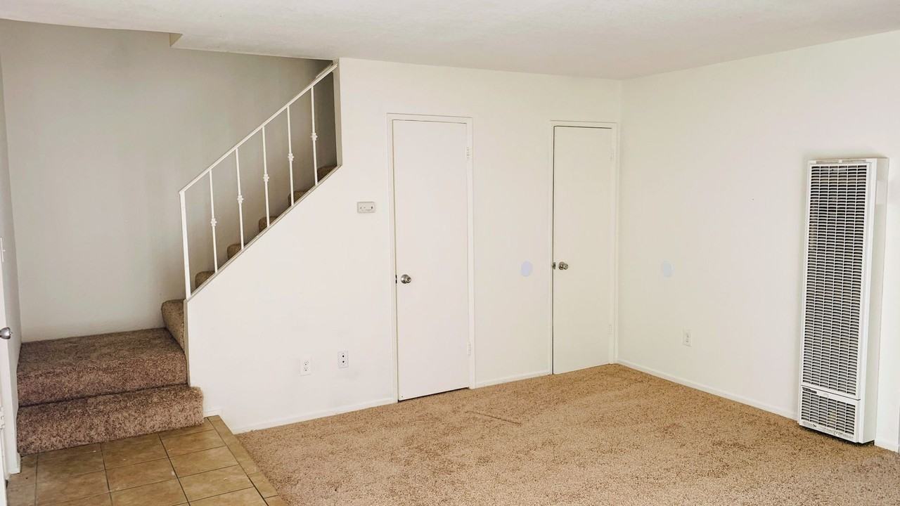 13702 Charloma Dr #B - Photo 4 of 18
