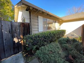 939 Henderson Ave ## 941 - Photo 1 of 1