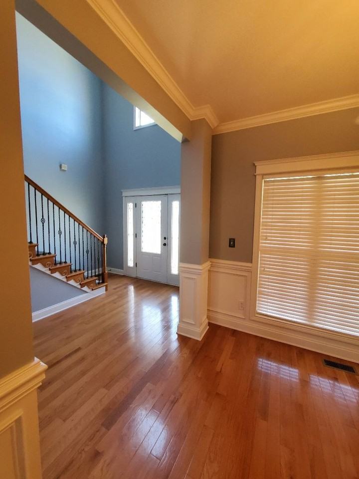 3720 Coves Way - Photo 3 of 17