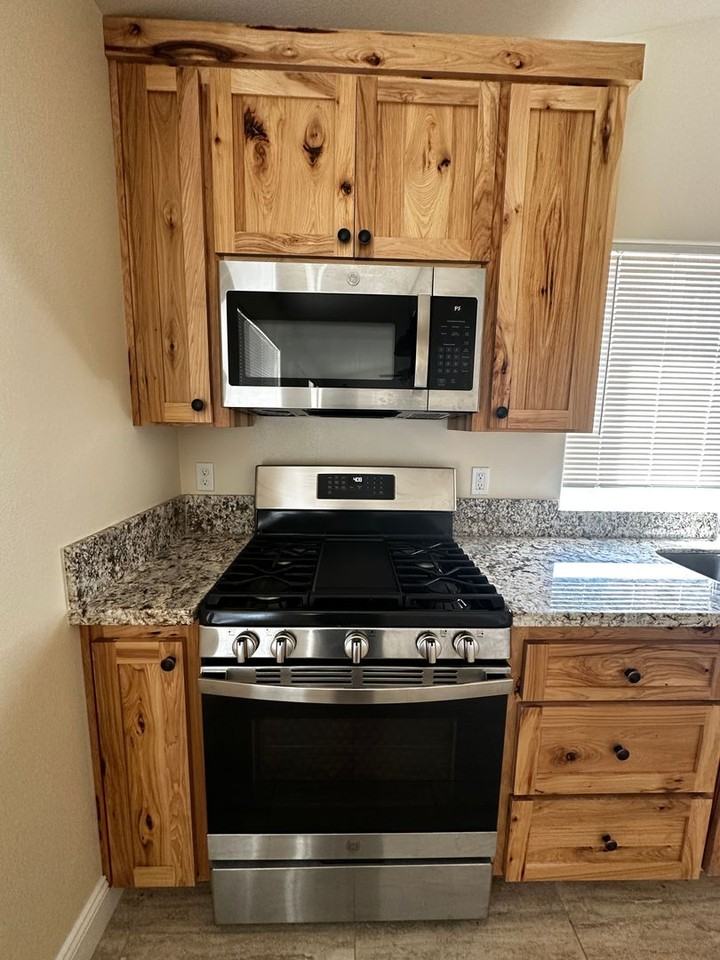 15707 Swasey Mine Ln - Photo 5 of 20