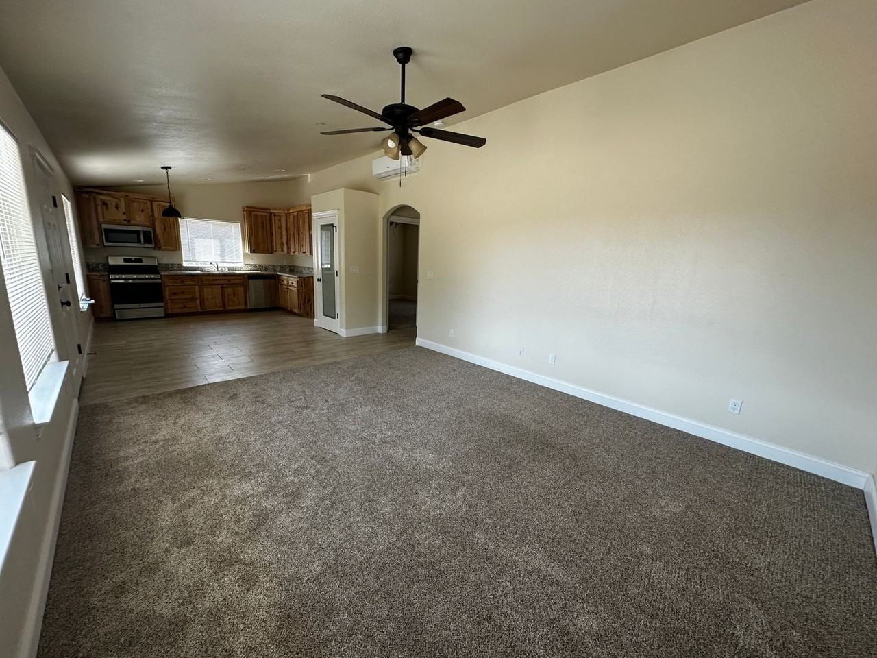 15707 Swasey Mine Ln - Photo 7 of 20