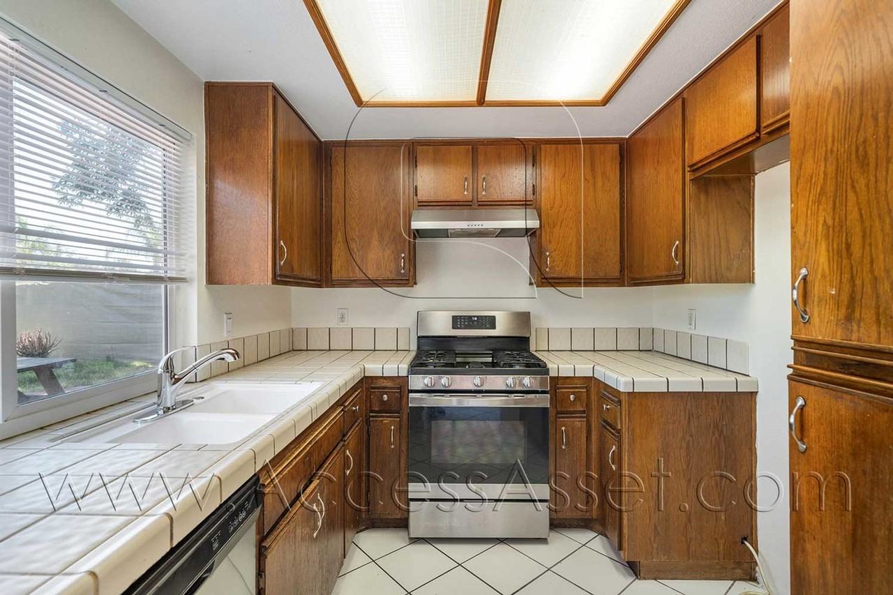 31230 Comotilo Ct - Photo 6 of 23