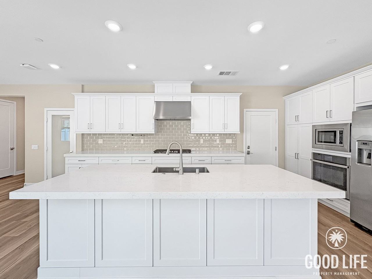 6781 Encelia Pl - Photo 6 of 34