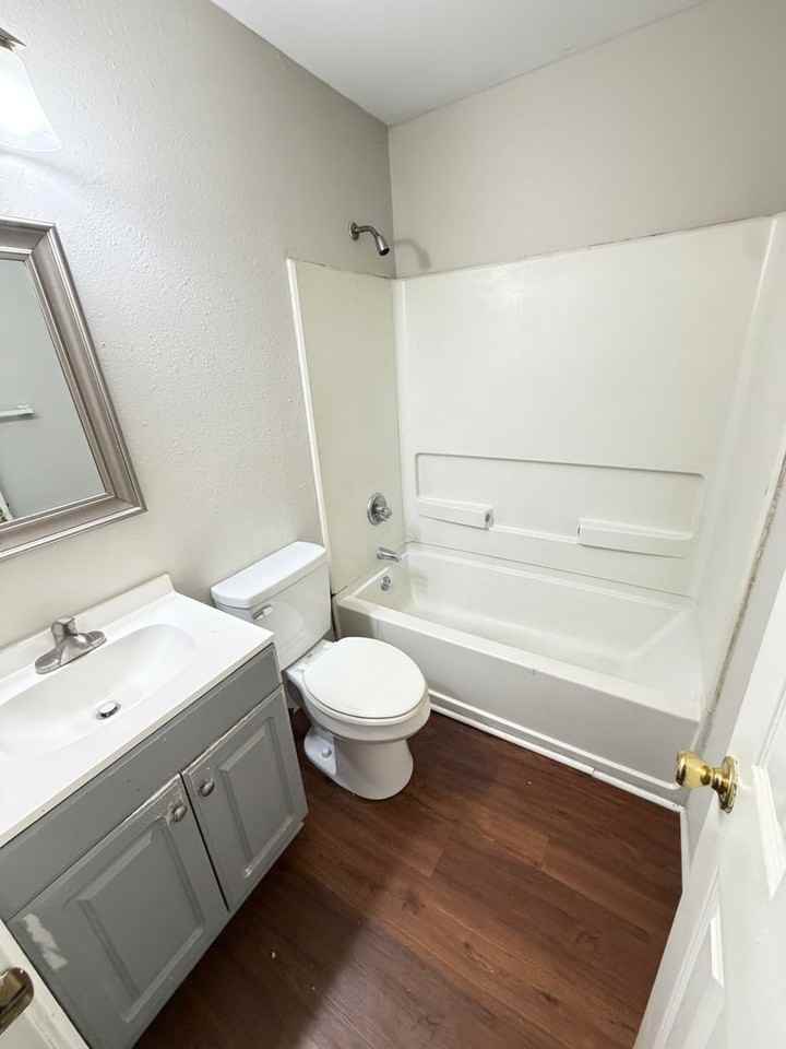 1300 Old Concord Rd - Photo 7 of 9