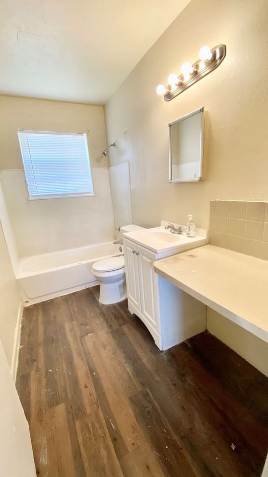 808 Vanda Ave - Photo 5 of 8