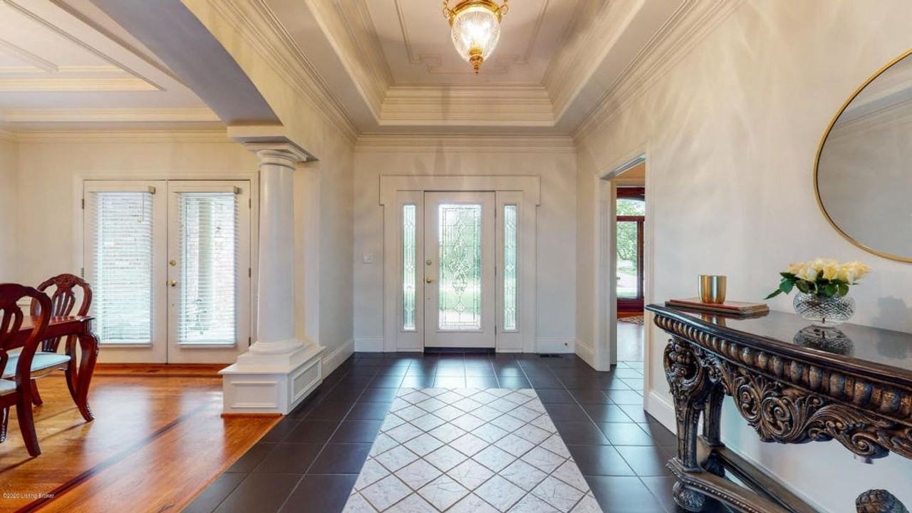 7703 Wolfpen Ridge Dr - Photo 4 of 31