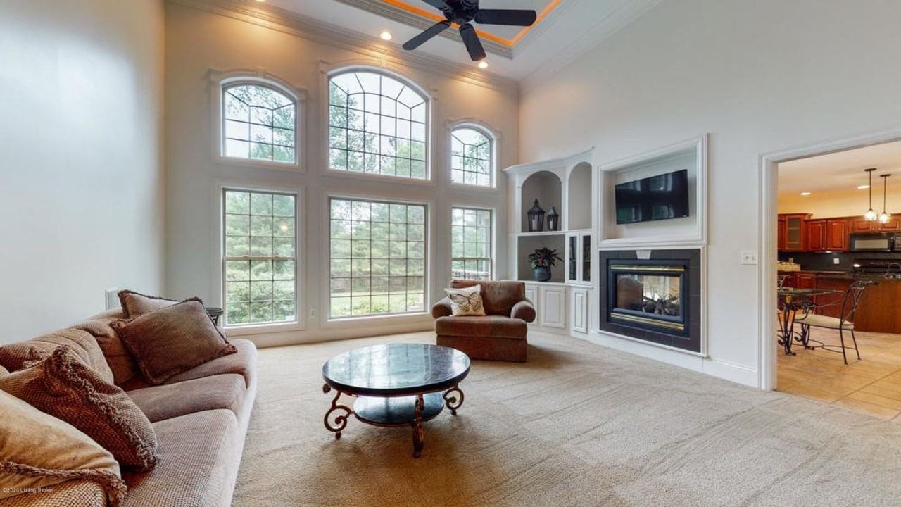 7703 Wolfpen Ridge Dr - Photo 6 of 31