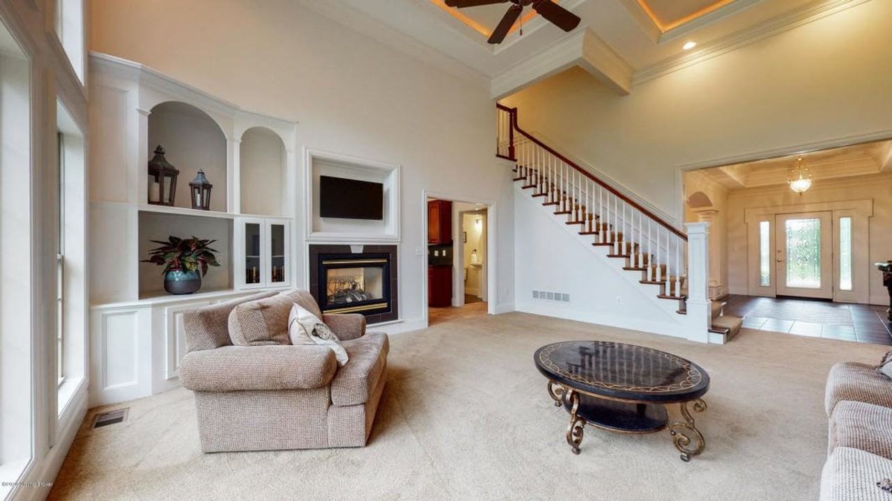 7703 Wolfpen Ridge Dr - Photo 7 of 31