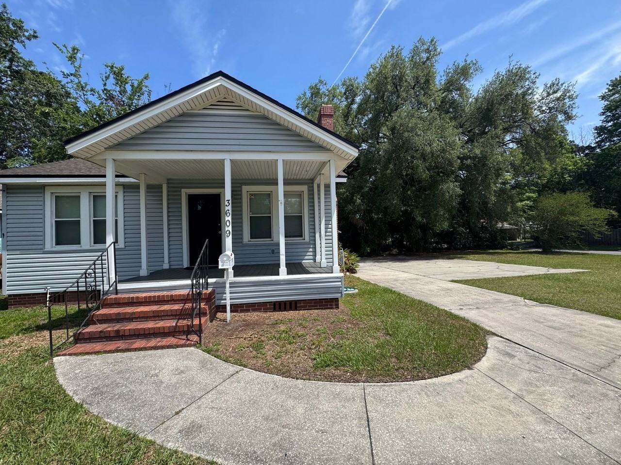 3609 Dellwood Ave - Photo 2 of 20