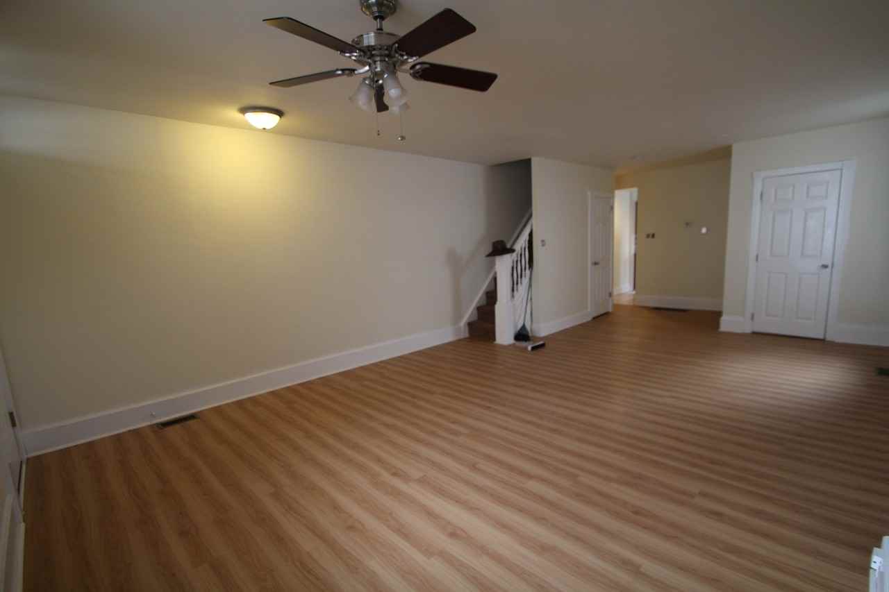 331 E Hector St - Photo 5 of 23