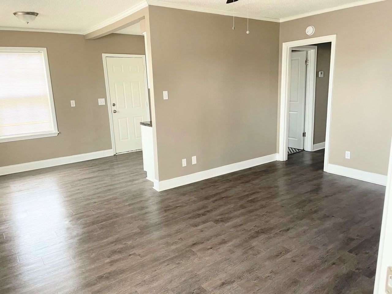 3179 Jackson Ave - Photo 2 of 10