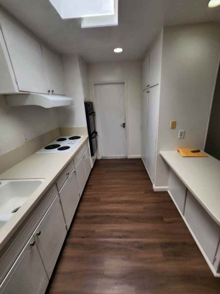 3240 Mercer Ln - Photo 7 of 21