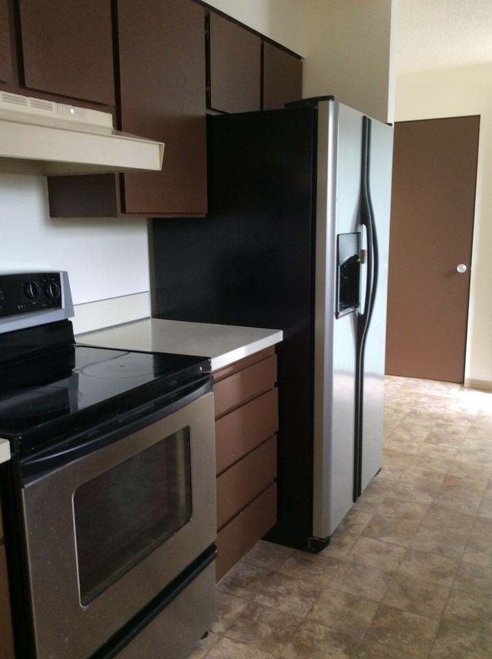 373 Nw Thomas St - Photo 5 of 11