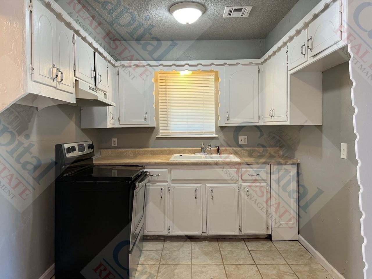 721 Lloyd Ave - Photo 7 of 31