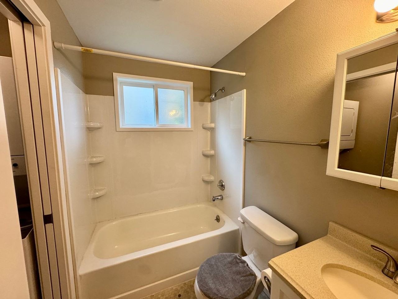 921 130th St Sw #A101 - Photo 6 of 13