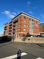 featured image of 910 Harris Ave #201