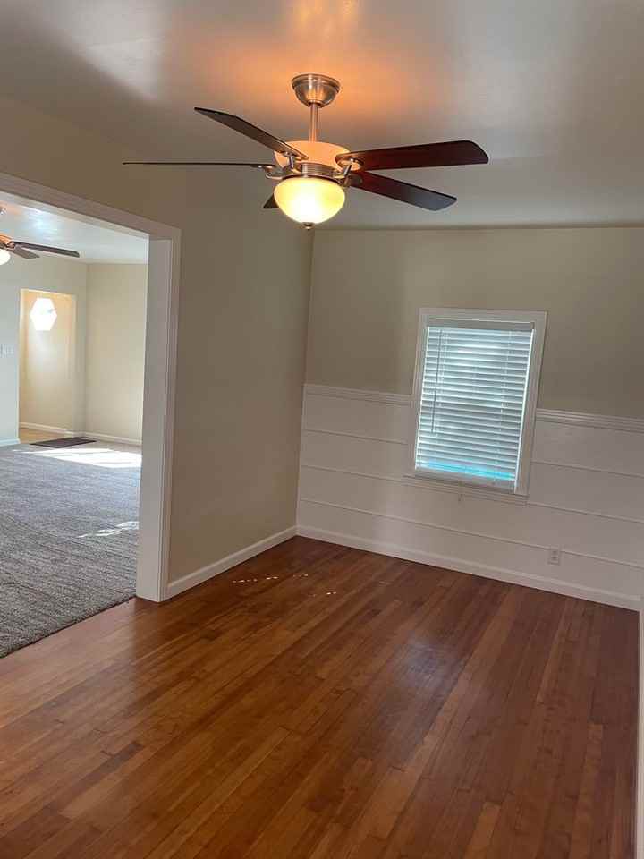 1354 50th St - Photo 4 of 21