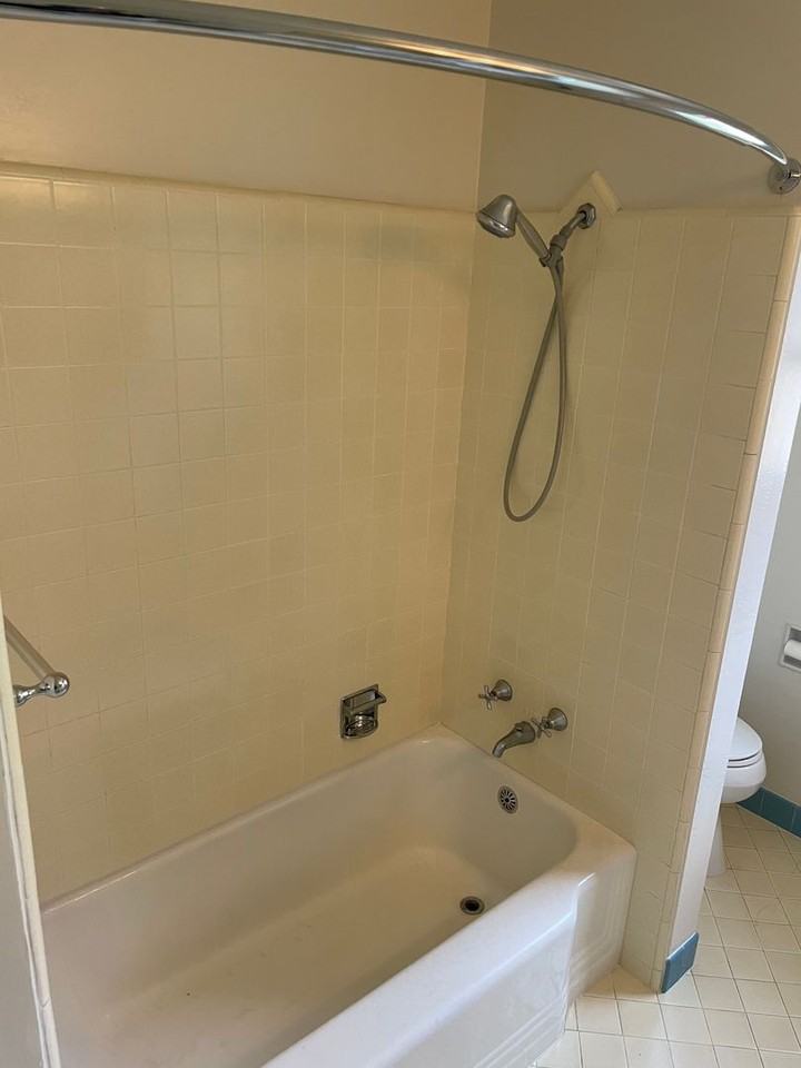 1354 50th St - Photo 5 of 21