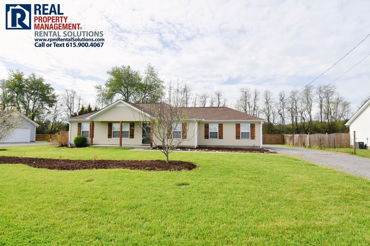 513 Upperglade Ct - Photo 2 of 27