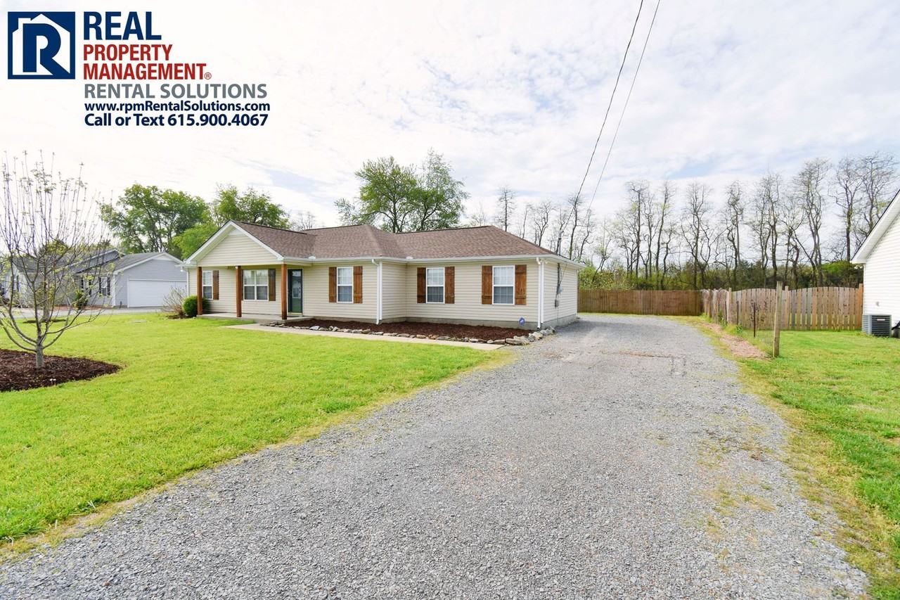513 Upperglade Ct - Photo 3 of 27