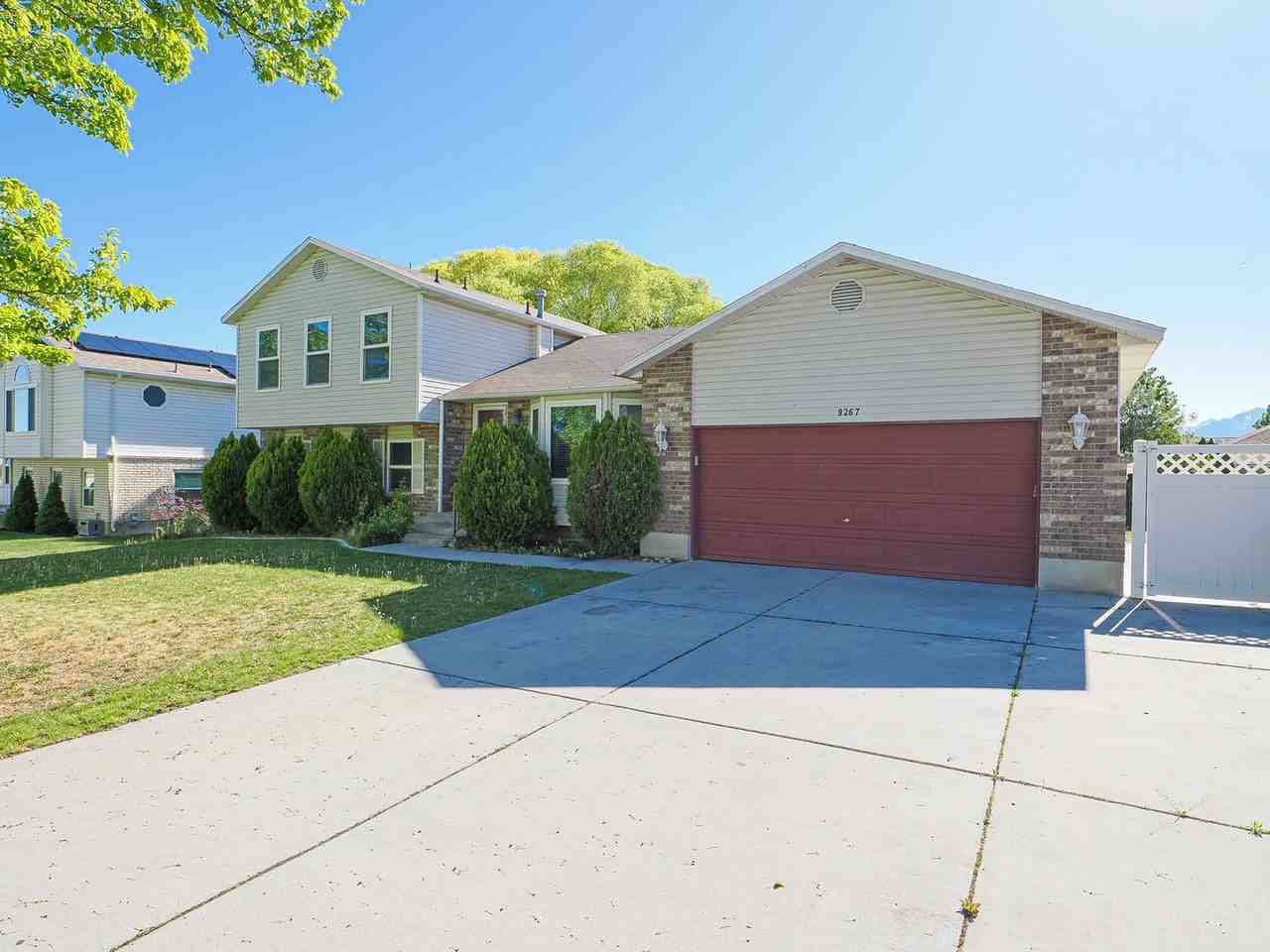 9267 S Teton Estates Dr - Photo 3 of 43