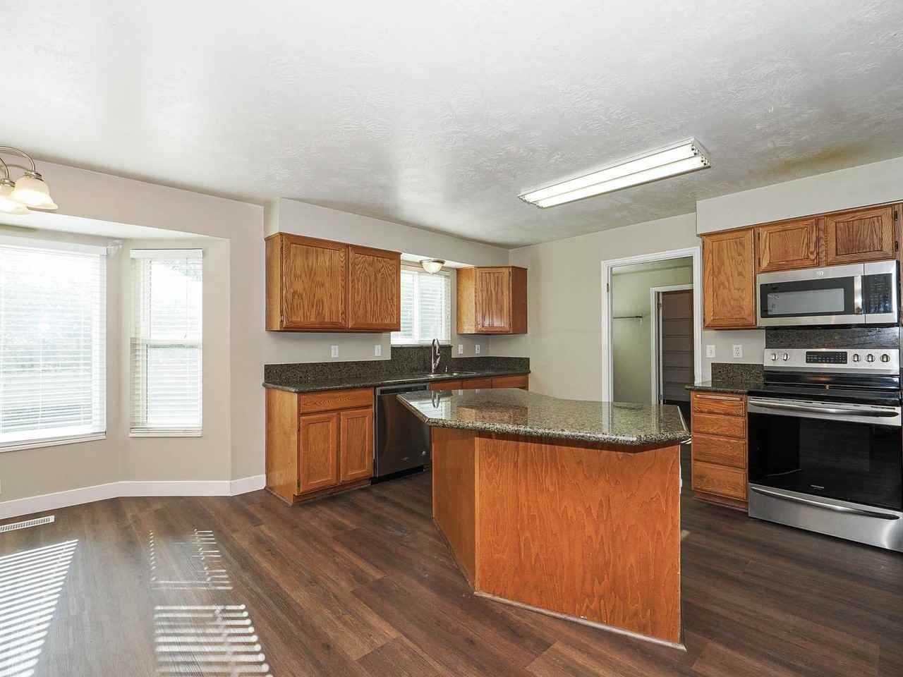 9267 S Teton Estates Dr - Photo 6 of 43