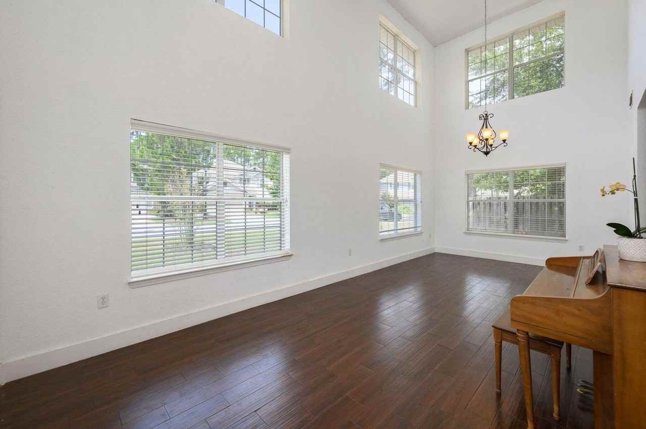 673 Loblolly Bay Dr - Photo 7 of 28
