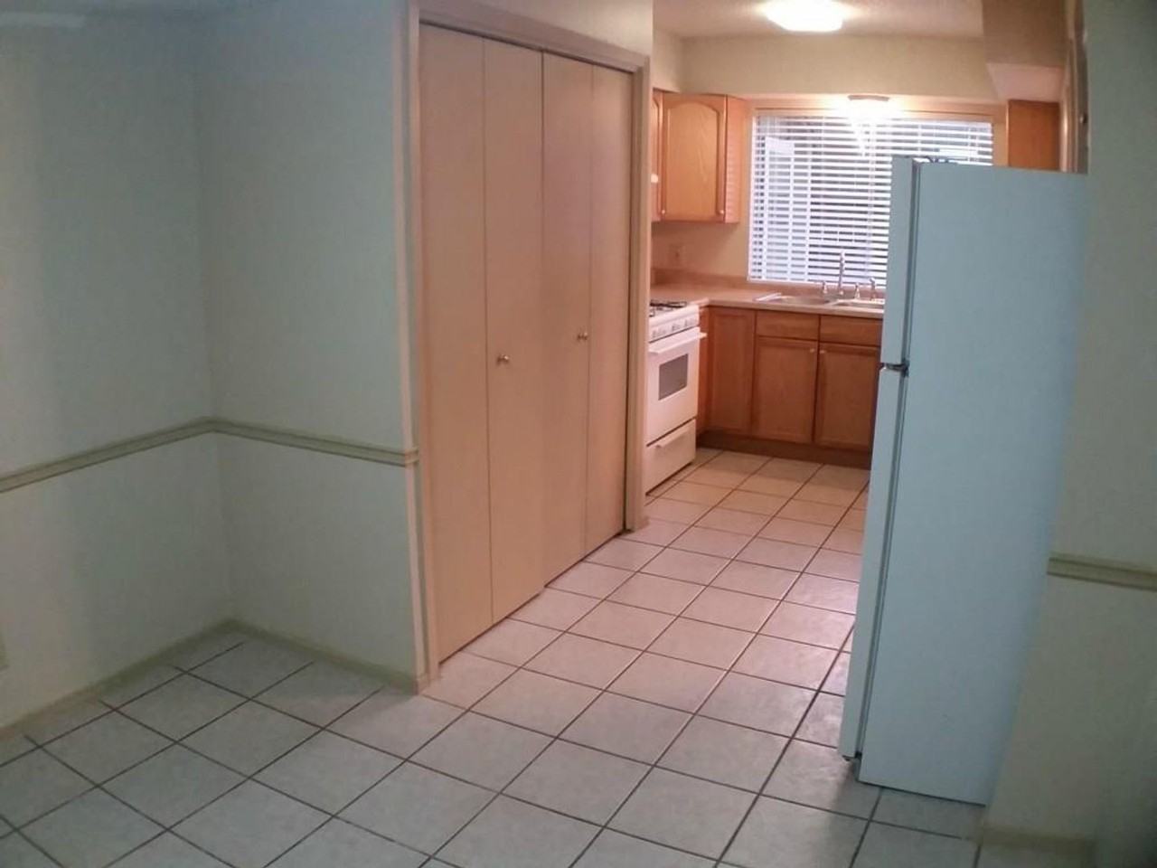 7204 Creekside Dr - Photo 6 of 15
